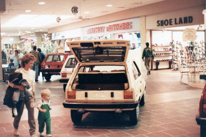 Marquette Mall - From Marquette Mall Memories Facebook (newer photo)